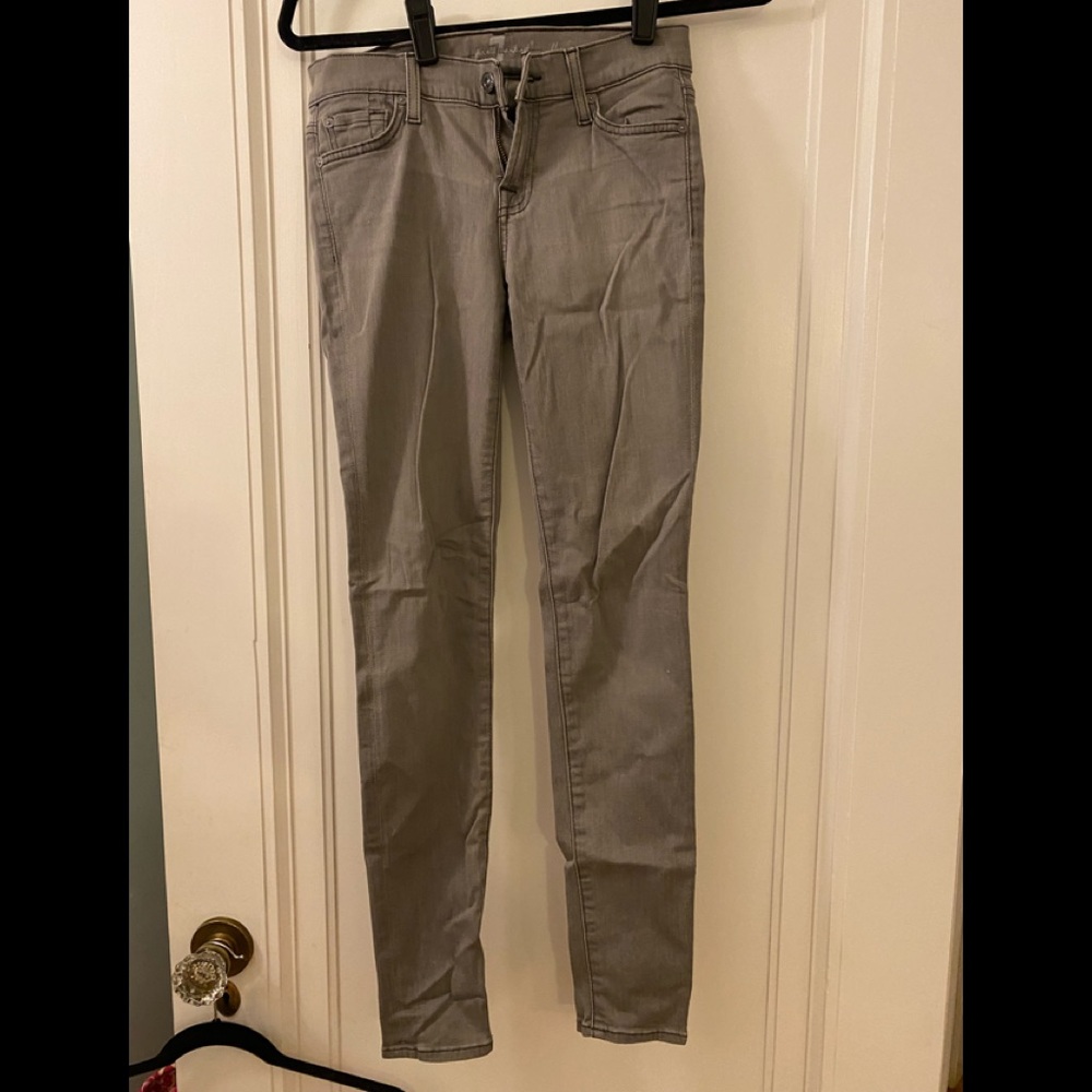 Seven for all mankind brand light grey jeans size 26